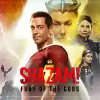Billy Batson ist als DC Superheld Shazam zusehen, mit den anderen Hauptdarstellern im Hintergrund. 