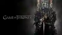 Keyart für Game of Throne Staffel 1: Sean Bean sitzt auf dem Eisernen Thron, auf ein Schwert gestützt