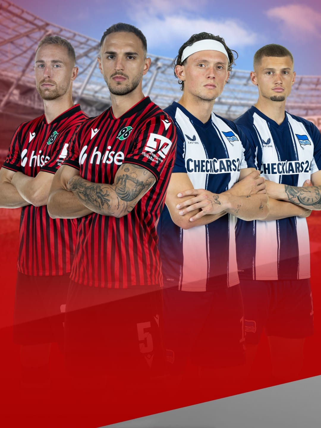 Jeweils zwei Spieler von Hannover 96 und Hertha BSC